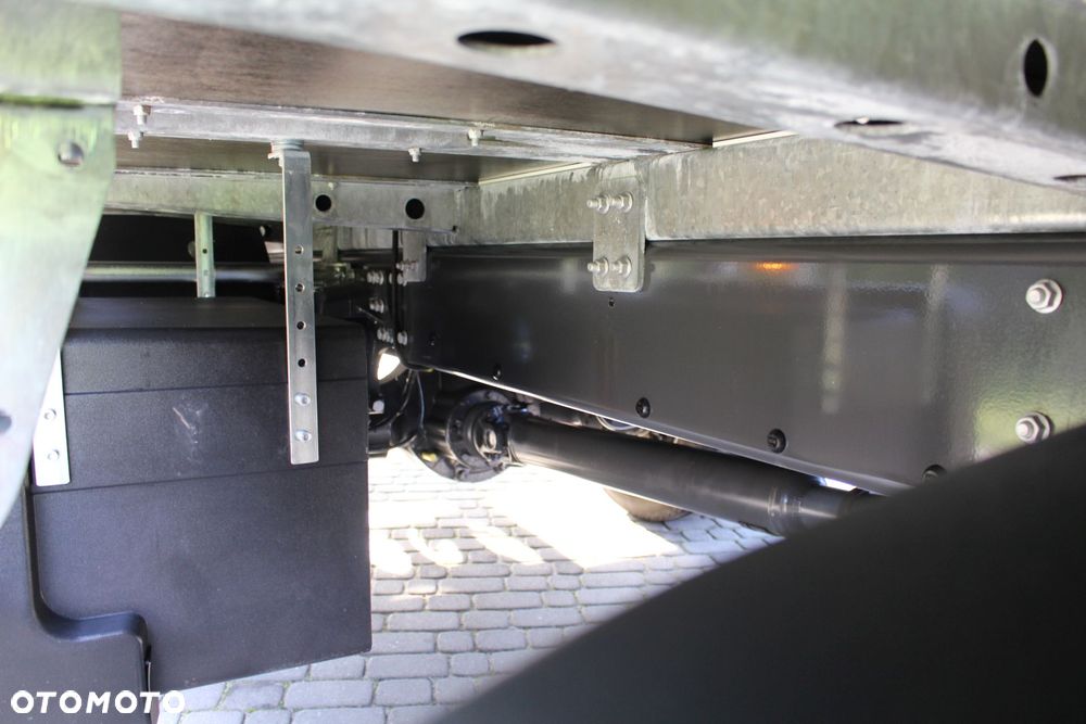 Renault / D16 / POLSKI SALON / NISKI PRZEBIEG 232 TYS KM / ŁADOWNOSC 9562 KG / ZABUDOWA SKRZYNIA 7.10 CM / WECON / Man /Volvo/Scania/ Atego/ - 17