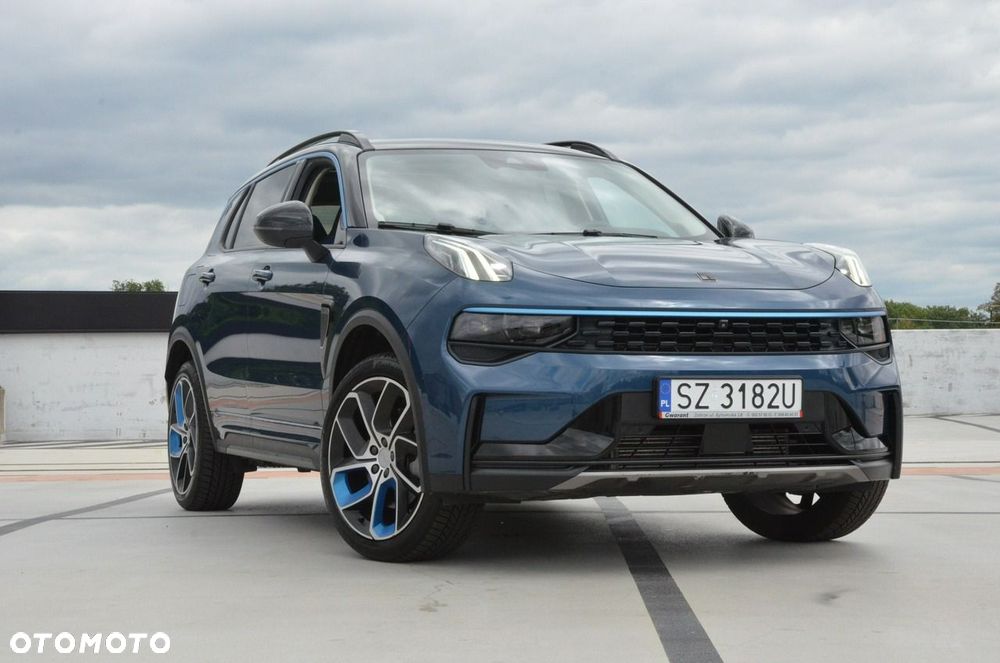 Lynk & Co 01 - 3