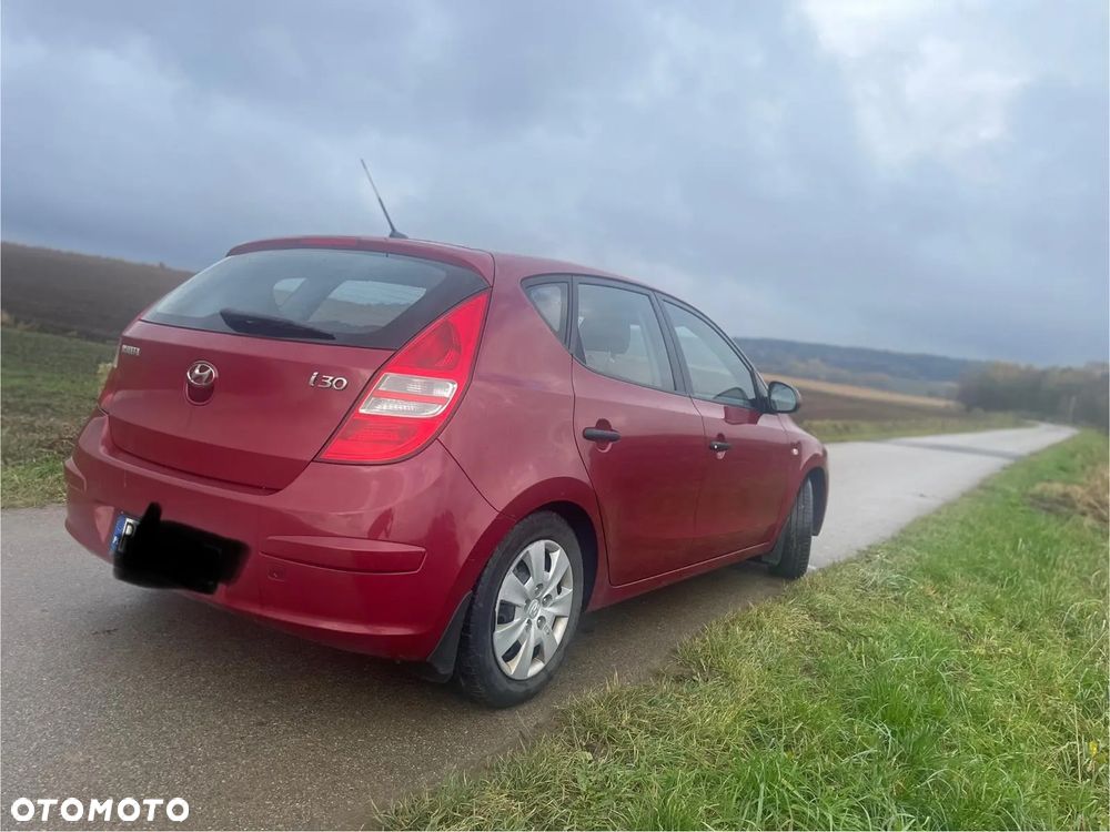 Hyundai i30 1.4 Classic - 8