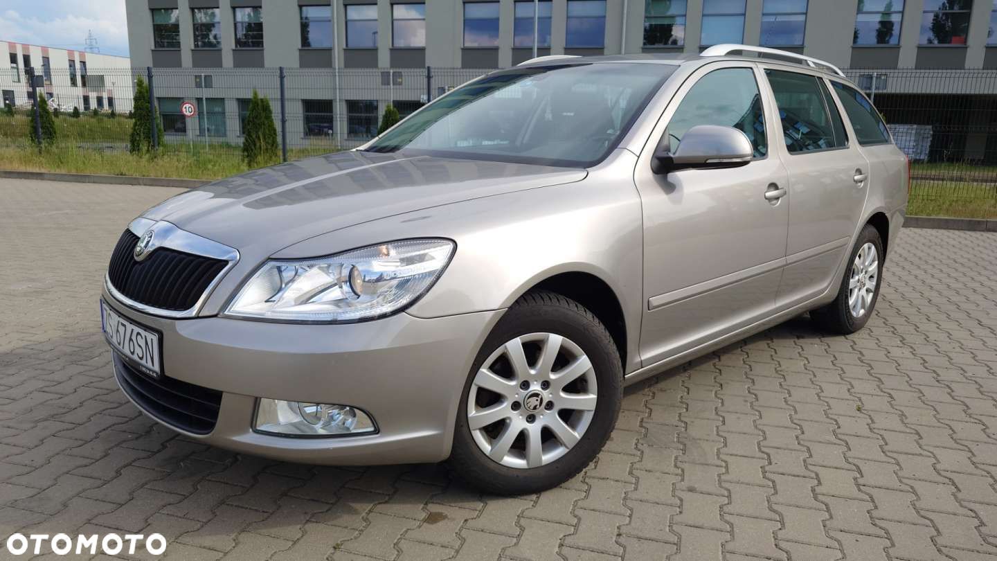 Skoda Octavia 1.4 TSI Ambiente DSG - 1