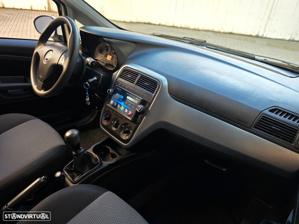 Fiat Punto Van - 35