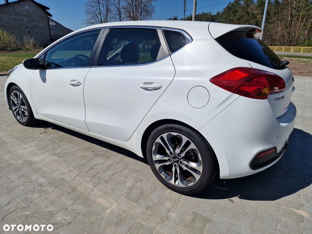 Kia Ceed 1.6 CRDi Business Line - 6