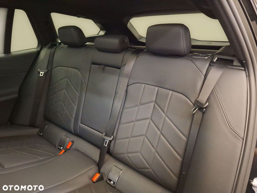 BMW Seria 5 520d xDrive mHEV M Sport - 18