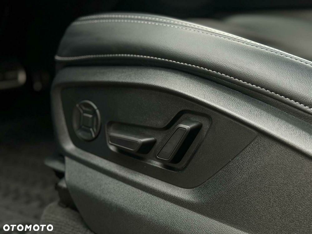 Audi SQ7 TFSI Quattro Tiptronic - 33