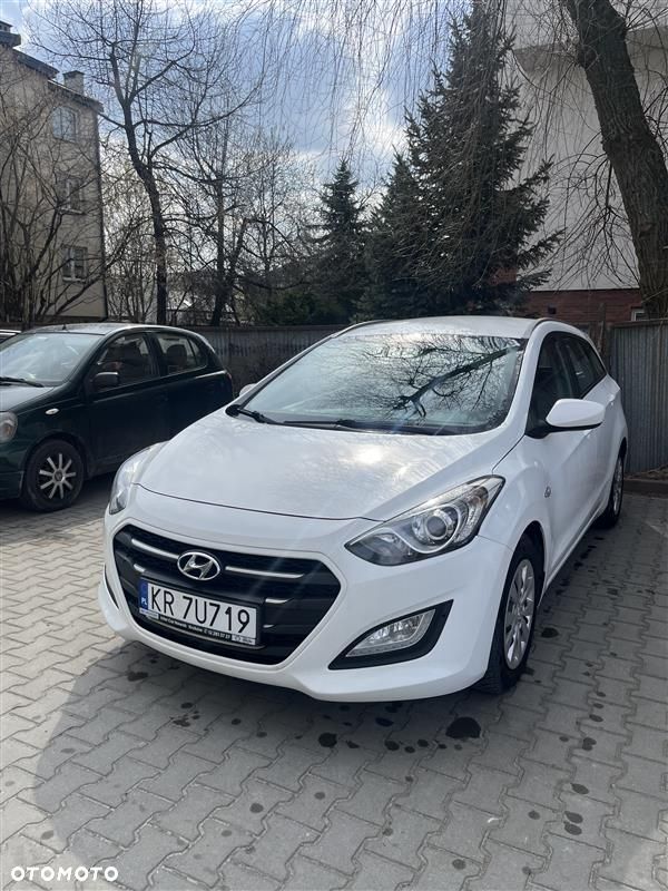 Hyundai i30 1.6 CRDi Classic - 10
