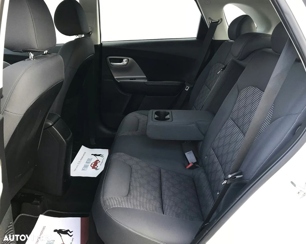 Kia Niro - 15