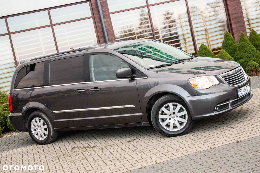 Chrysler Town & Country 3.6 Touring - 6