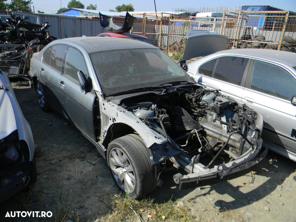 Dezmembrari  BMW 7 (E65, E66, E67)  2001  > 2009 730 d Motorina