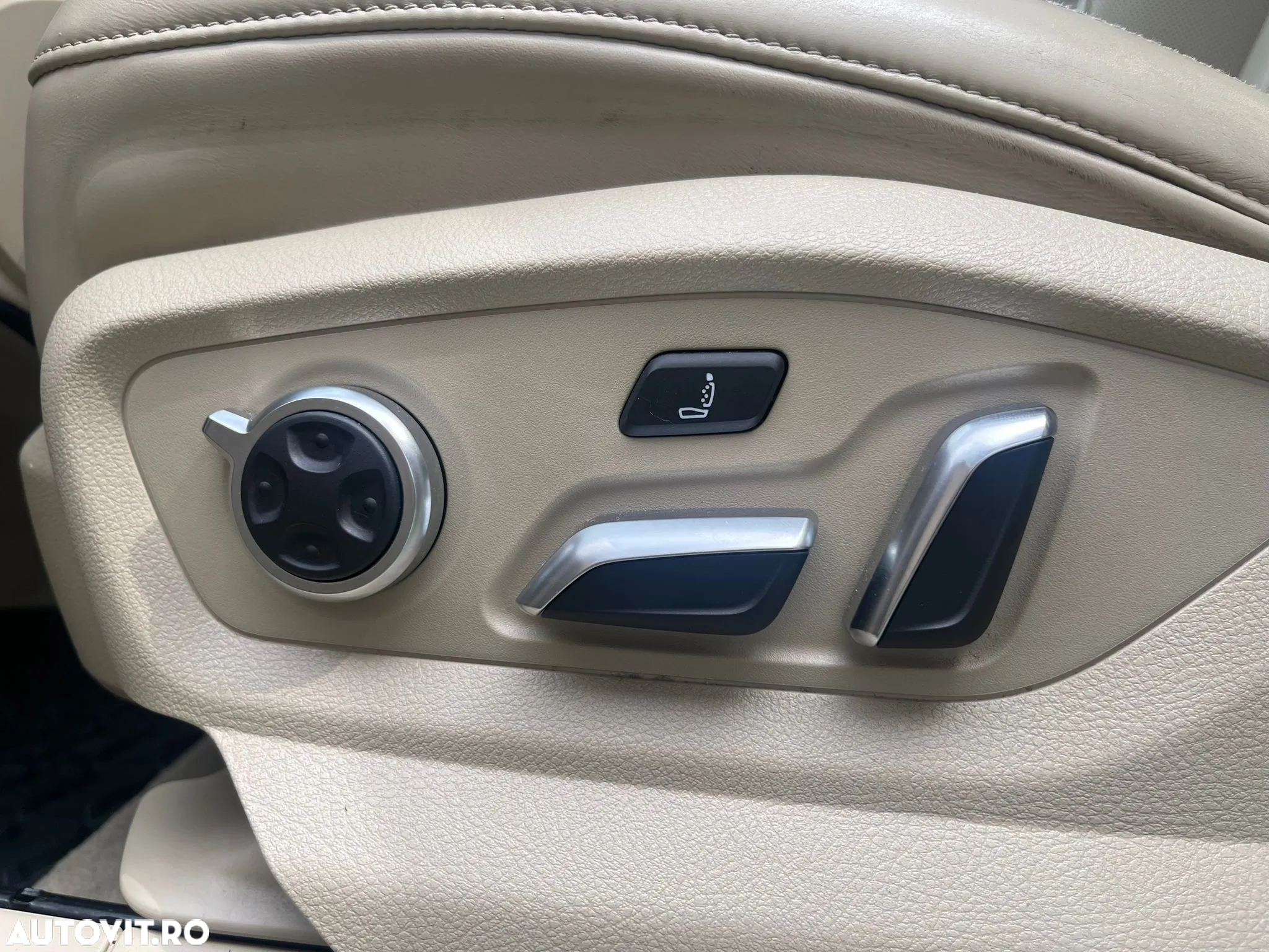 Audi Q7 e-tron 3.0 TDI quattro Tiptronic - 14