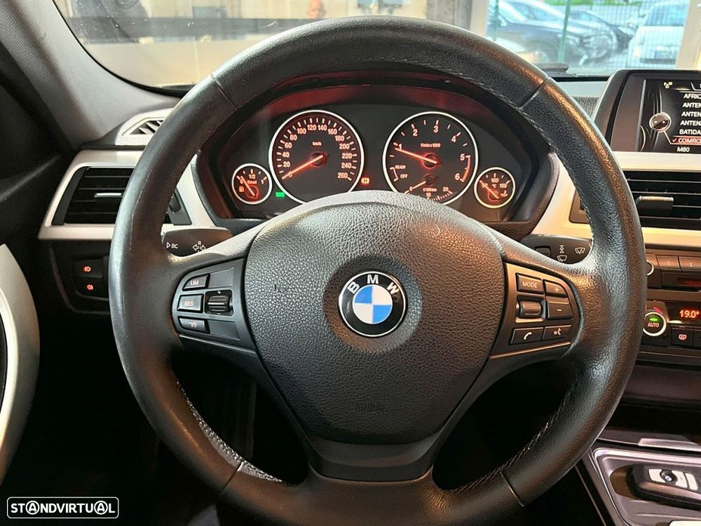 BMW 320 d Touring ED Advantage - 9