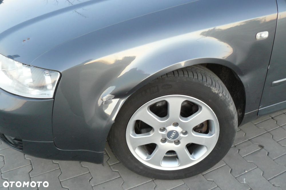 Audi A4 Avant - 8