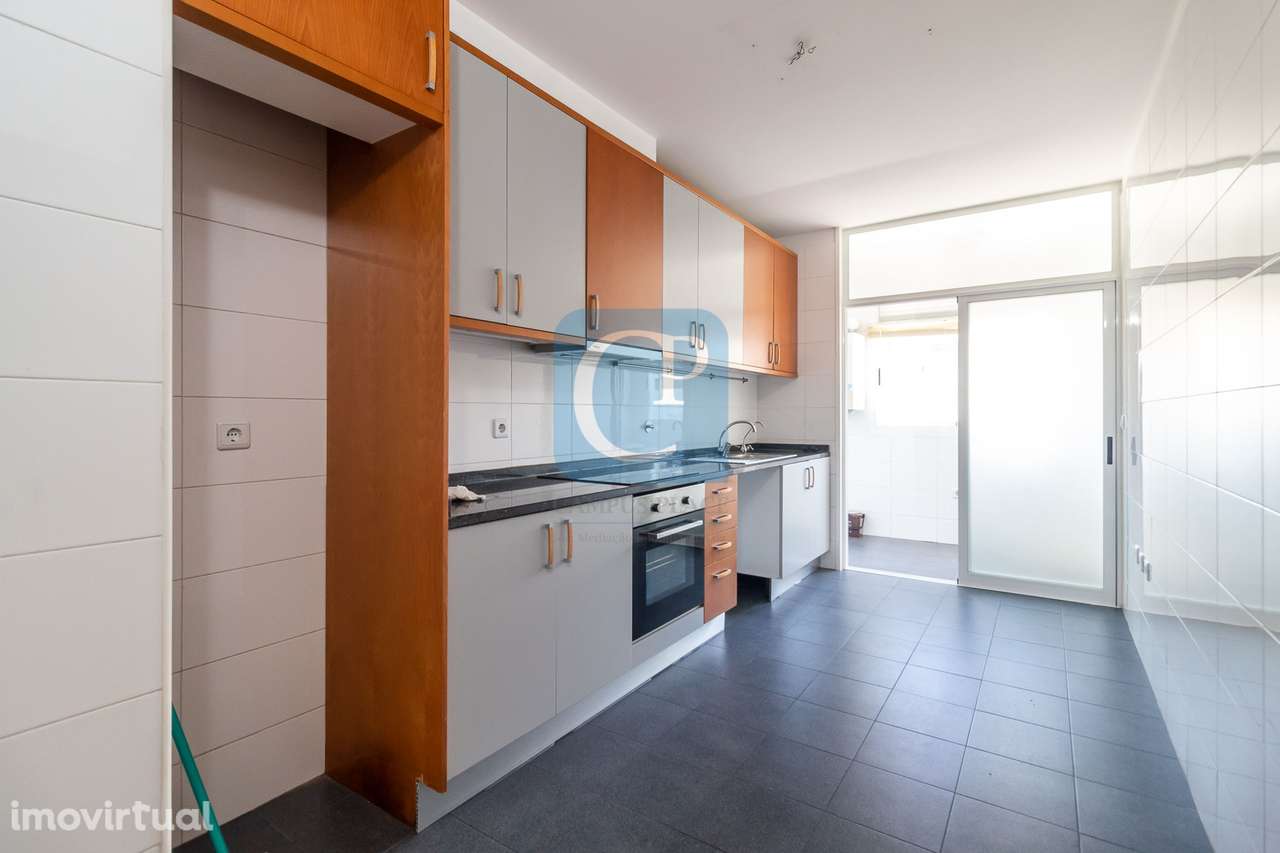 Apartamento T2 em Ramalde, Porto - Grande imagem: 5/29