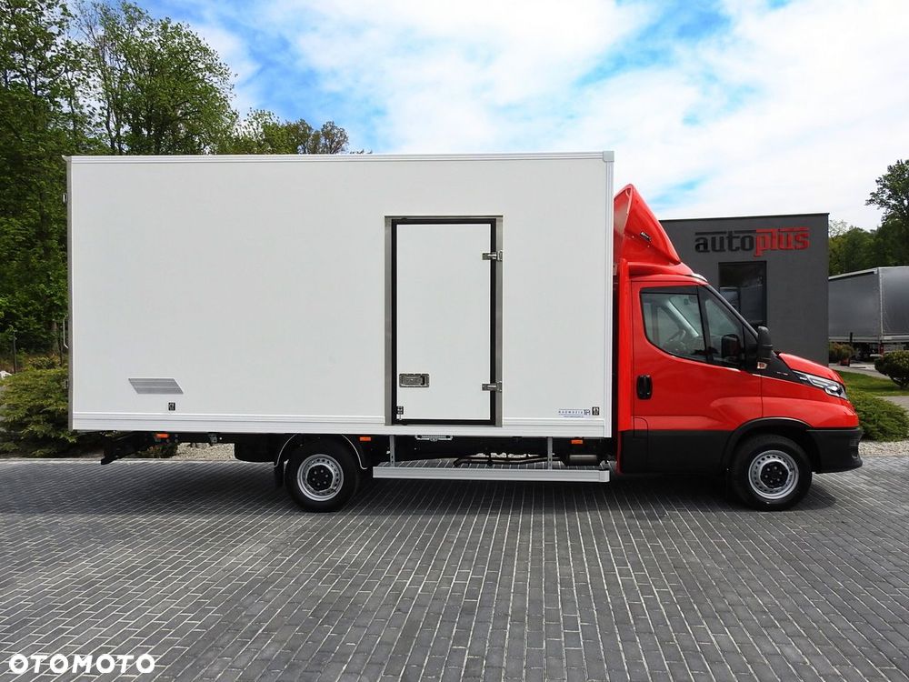 Iveco DAILY 35S18 NOWY KONTENER 10 PALET TEMPOMAT NAWIGACJA KLIMATYZACJA LEDY GWARANCJA  180KM - 8