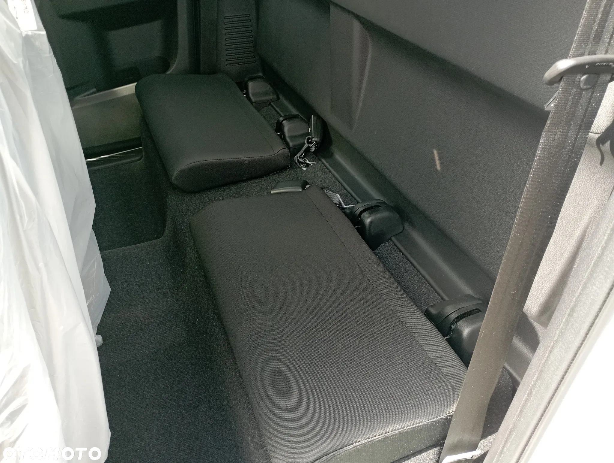 Isuzu D-Max 1.9 EC LS - 17
