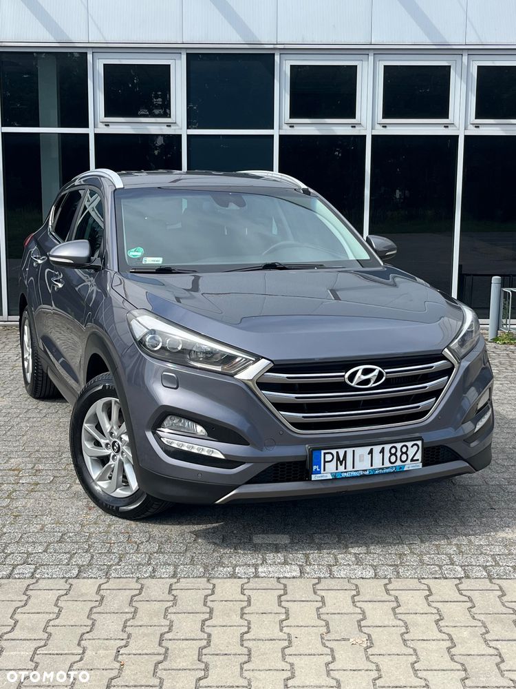 Hyundai Tucson 2.0 CRDI BlueDrive Style 2WD - 9