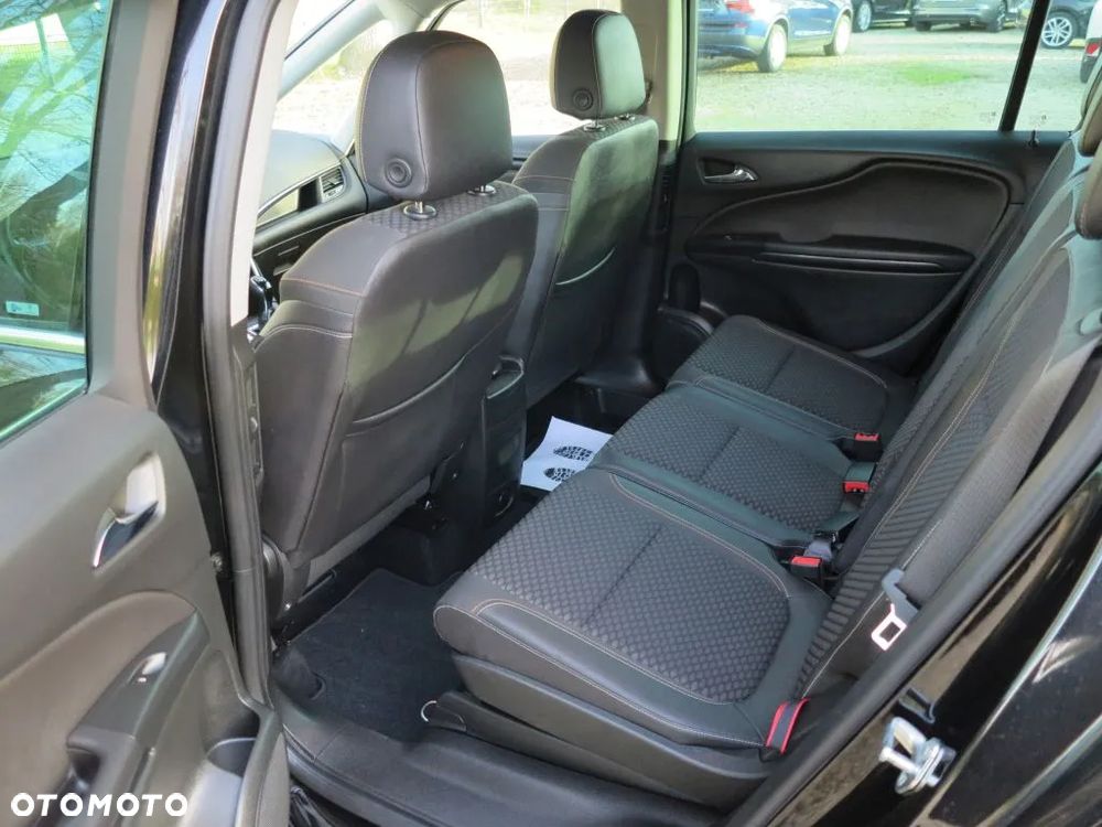 Opel Zafira Tourer 1.4 Turbo Automatik Innovation - 14