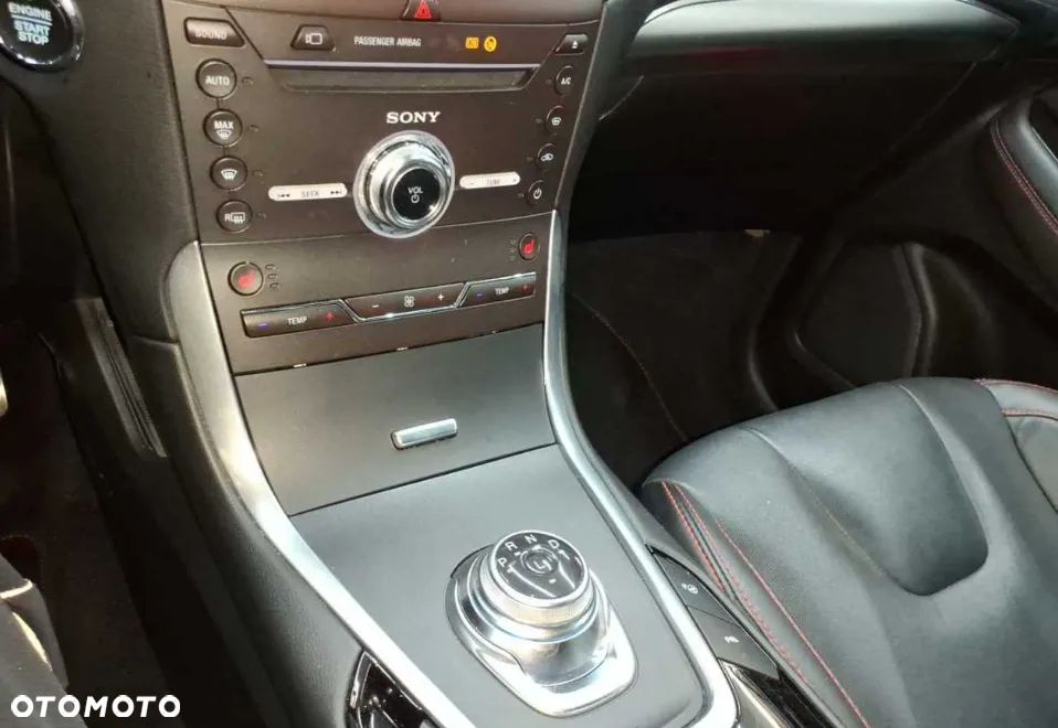 Ford S-Max 2.5 Duratec FHEV ST-LINE - 13