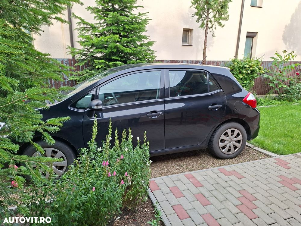 Toyota Auris 1.33 Dual VVT-i Terra - 4