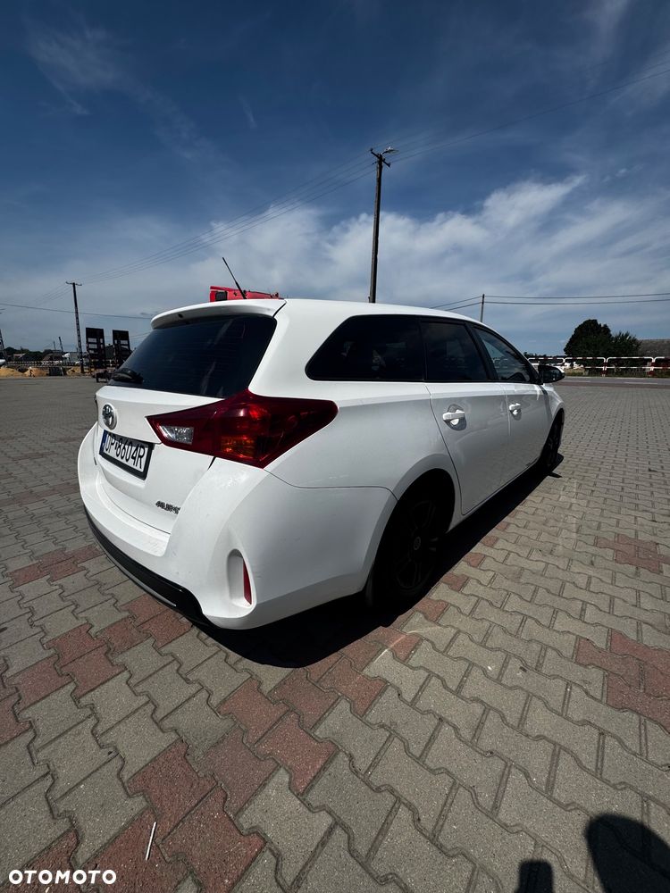 Toyota Auris 1.4 D-4D Active - 8