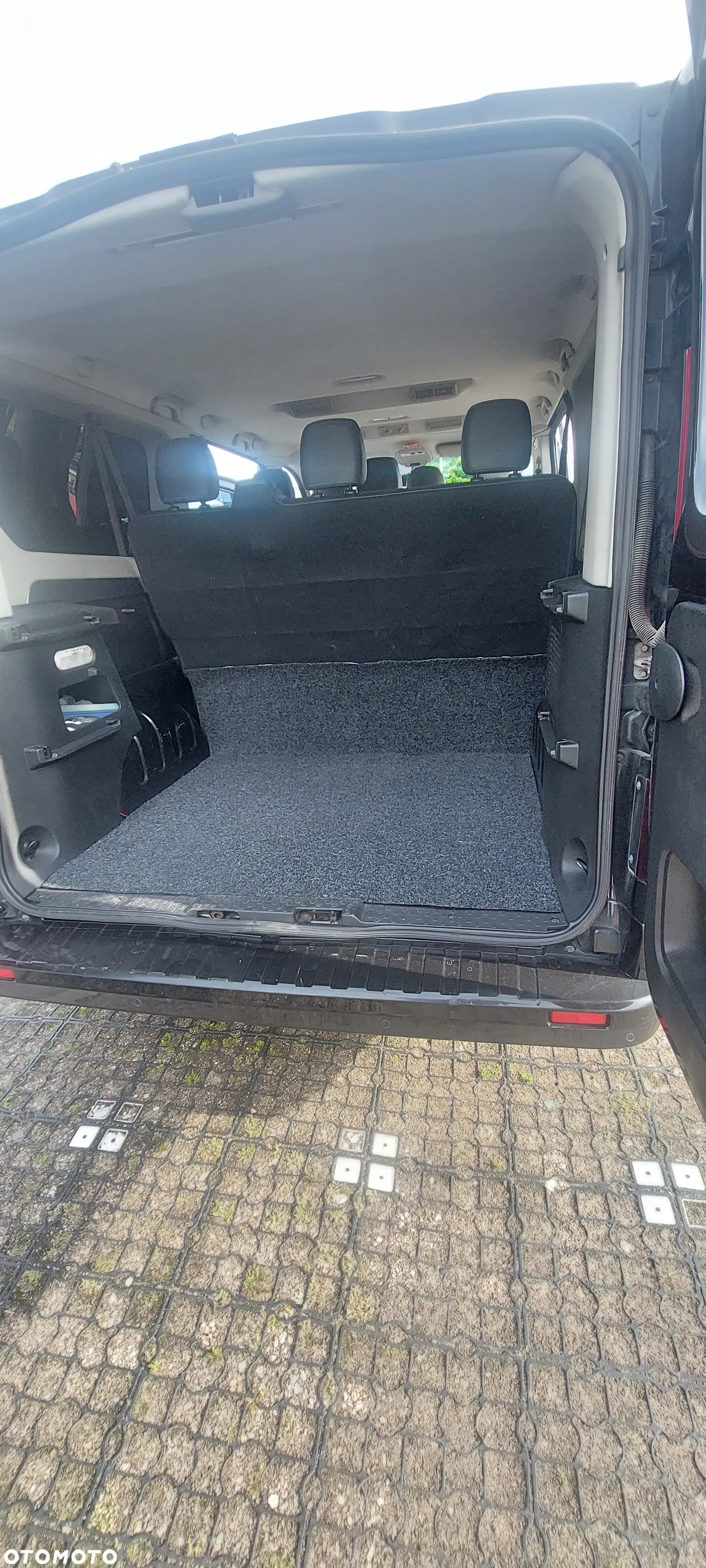 Opel Vivaro L2H1 2,9t Elegance - 6