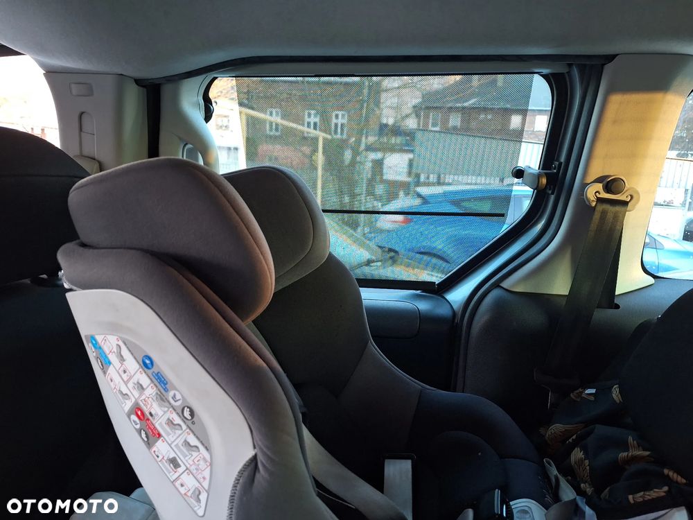 Peugeot Partner BlueHDi 100 Stop&Start Active - 11