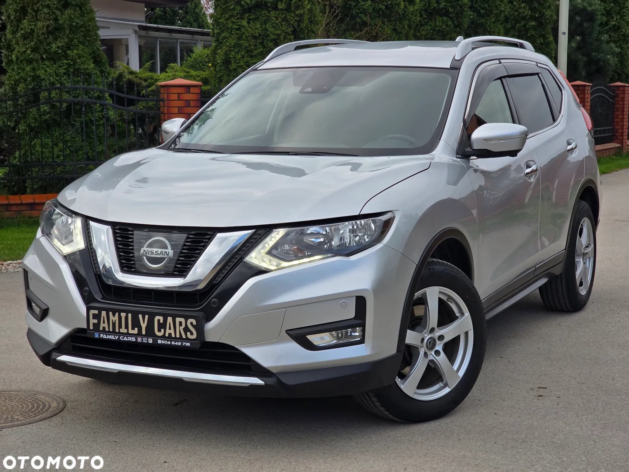 Nissan X-Trail 2.0 dCi ALL-MODE 4x4i Xtronic Tekna - 2