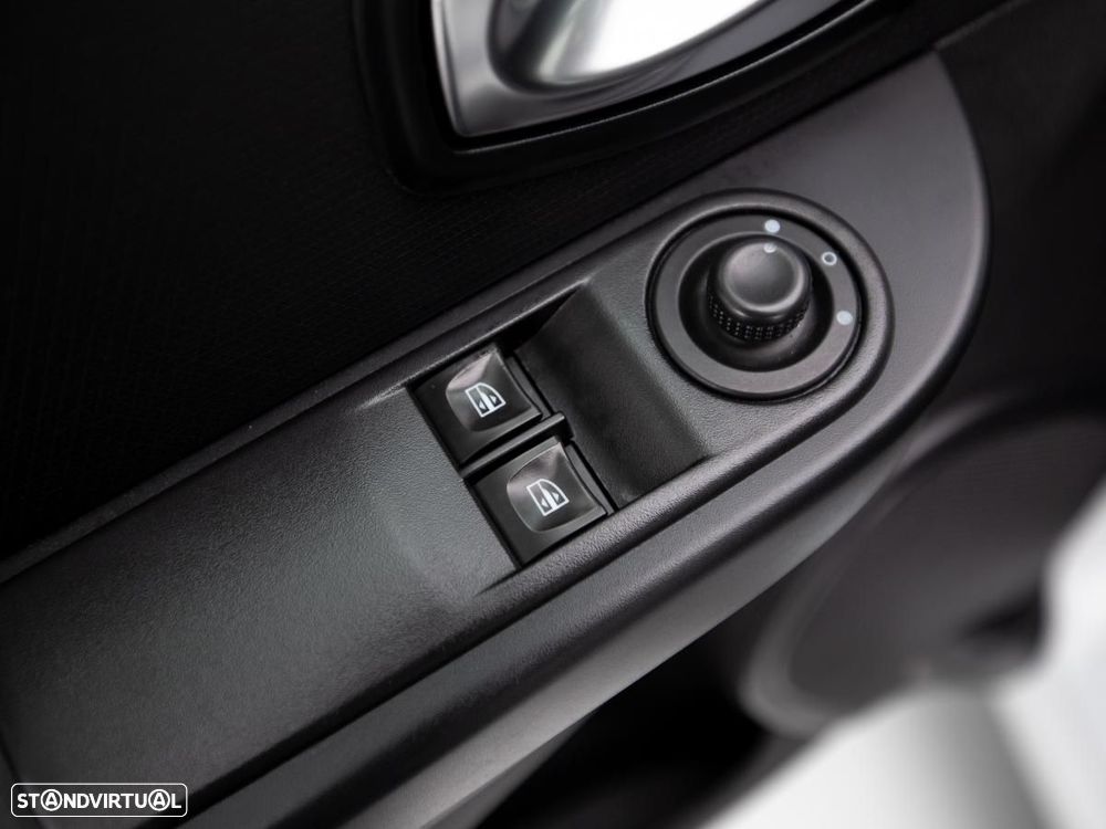 Renault Clio Sport Tourer 1.5 dCi Confort - 12