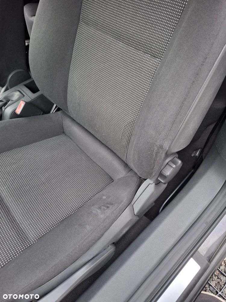 Opel Astra 1.8 Cosmo - 37