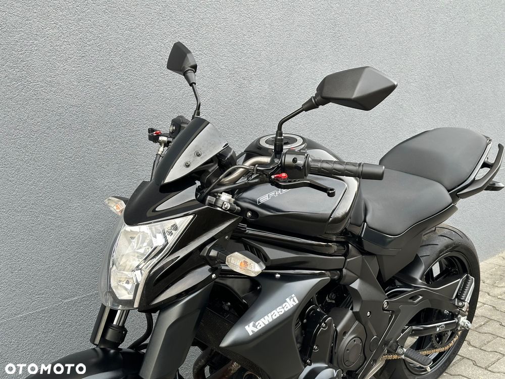 Kawasaki ER - 11