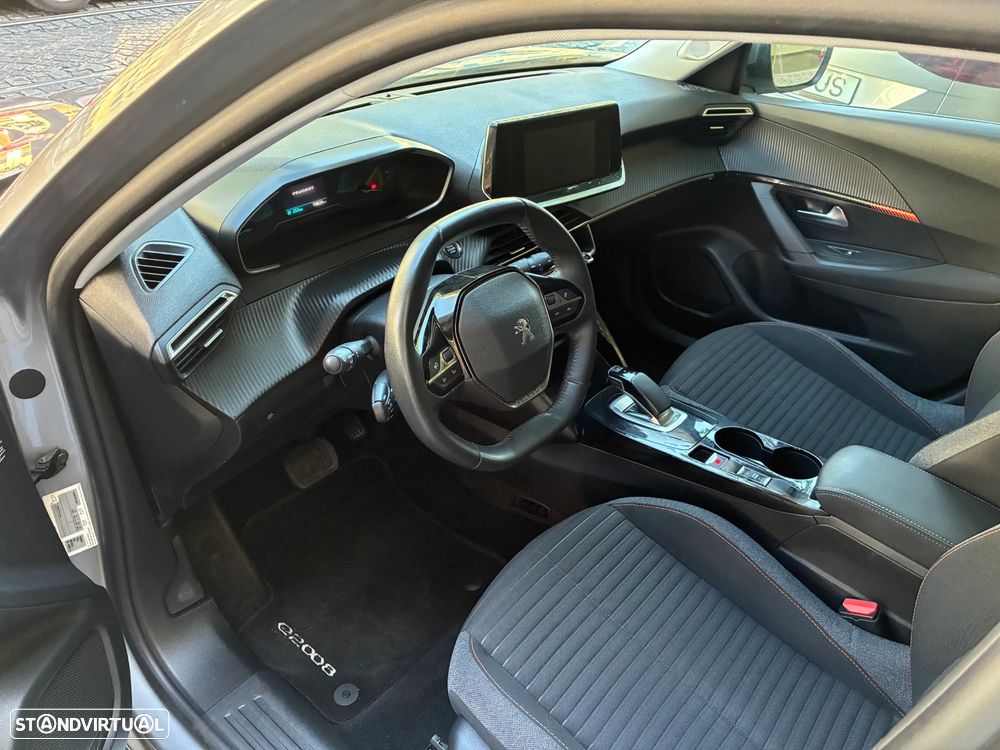 Peugeot e-2008 50 kWh Active Pack - 12