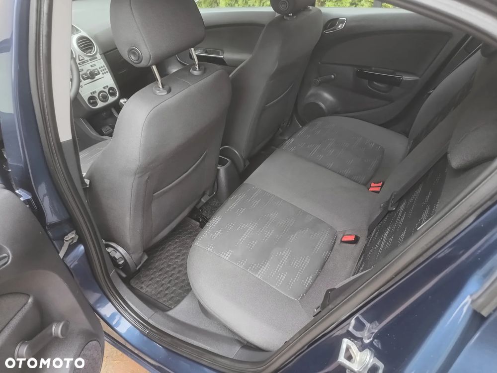 Opel Corsa 1.2 16V Enjoy - 9