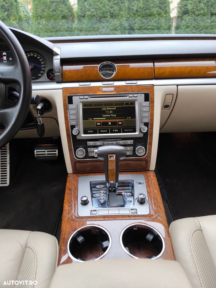 Volkswagen Phaeton 3.0 V6 TDI DPF 4MOTION Tiptronic Lang - 10