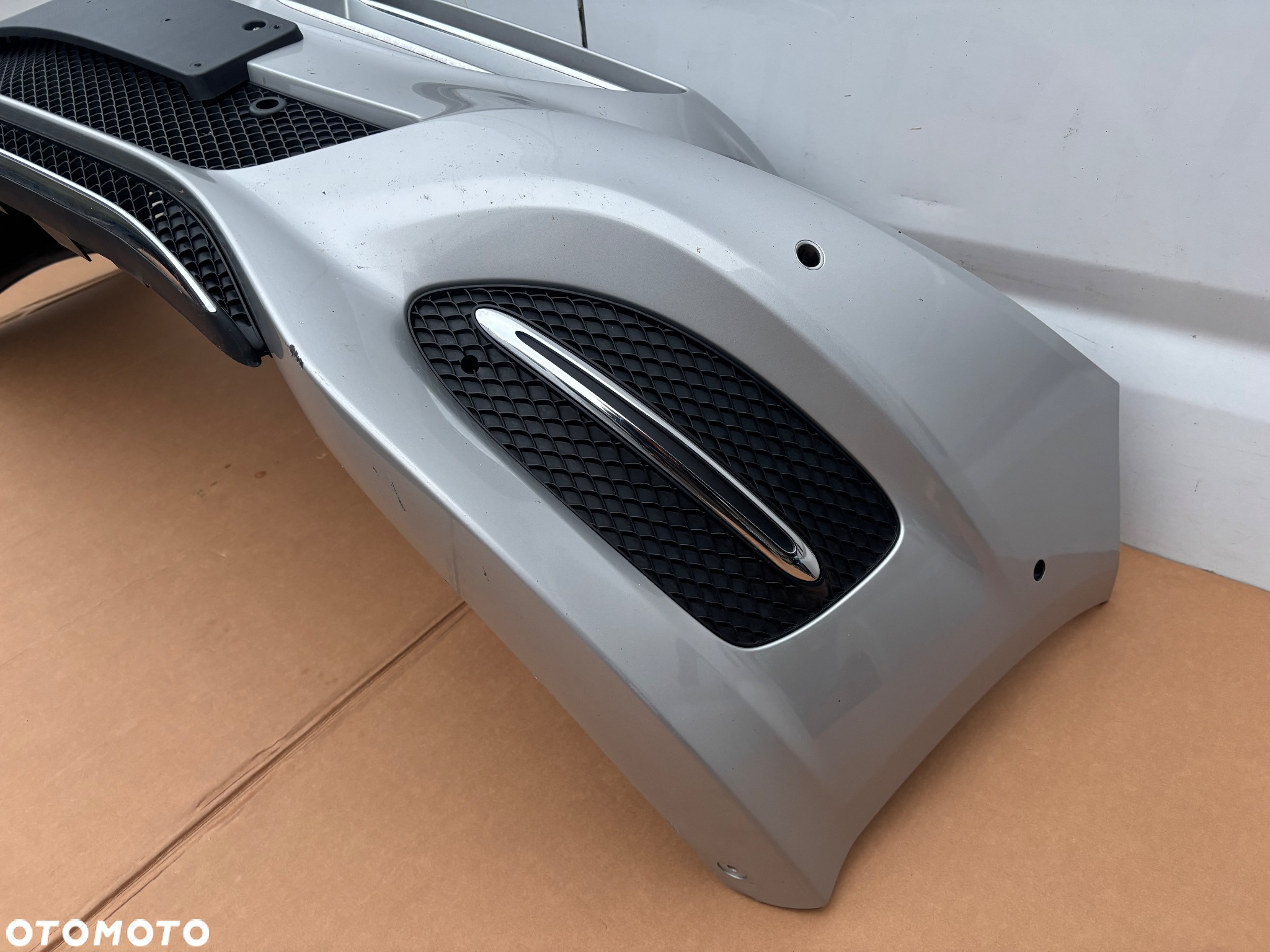 Zderzak Przedni Kompletny Mercedes B Klasa W246 Lift 14-18 Grill Znaczek Kratka Lewa Prawa Chrom Wzmocnienie Pianka Srebrny A0008880060 A2468880538 A2468880460 A2468852422 A2468852222 A2468852322  A2468850053 - 7