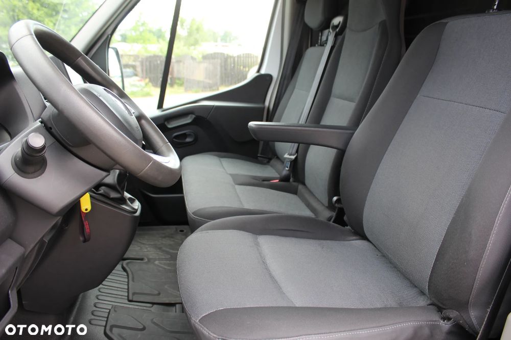 Renault Master - 11