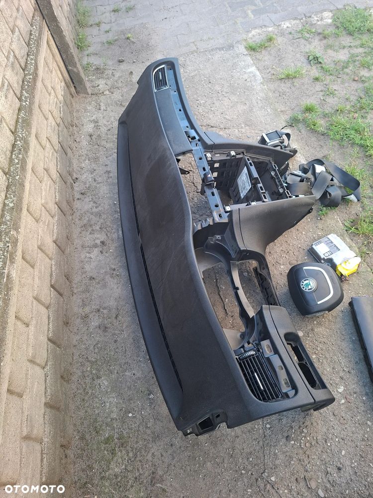 Skoda superb 2 deska airbag poduszki pasy poznań - 2