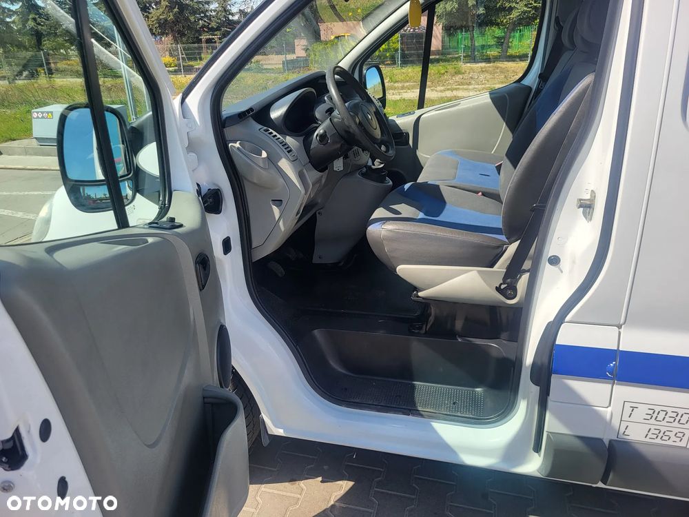 Renault Trafic - 24
