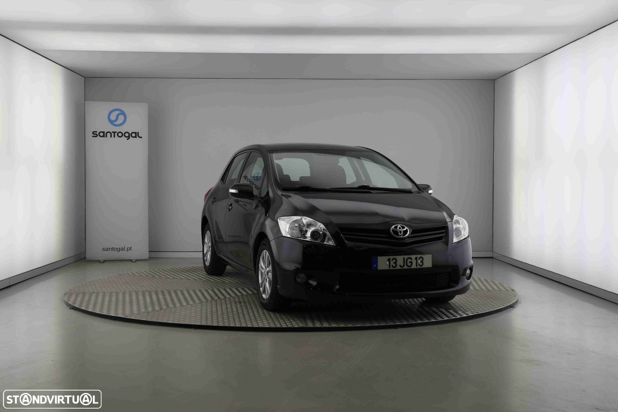 Toyota Auris 1.4 D-4D Comfort - 2