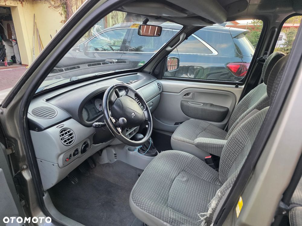Renault Kangoo 1.6 16V Authentique 4x4 - 26