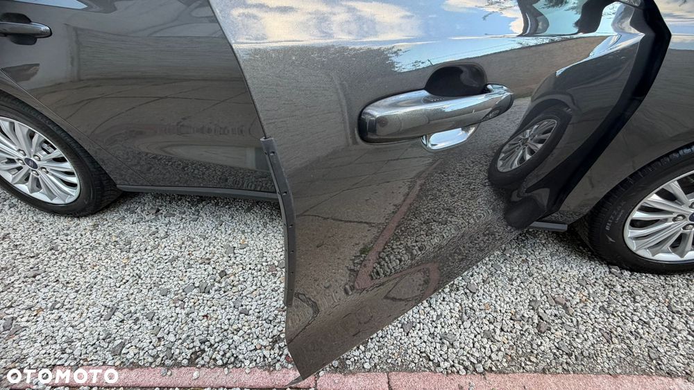 Ford Focus - 18