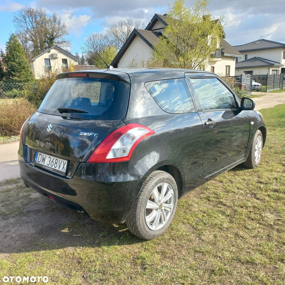 Suzuki Swift 1.2 Club - 5