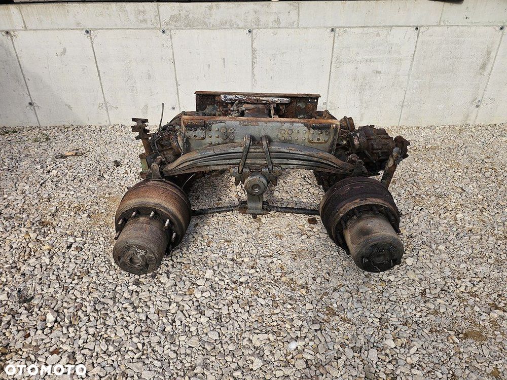 ZESTAW MOSTÓW NAPĘDOWYCH 6X4 8X4 SCANIA RBP735 3,93 1036867 - 2