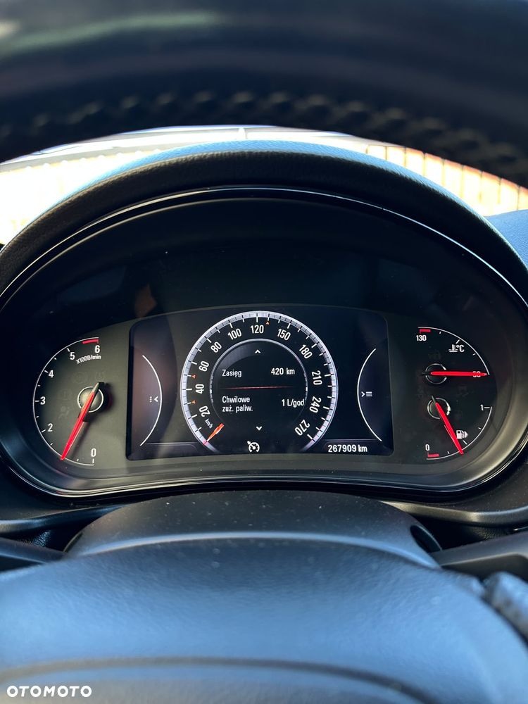 Opel Insignia - 23