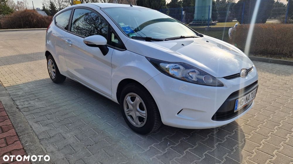 Ford Fiesta 1.25 Ambiente - 4