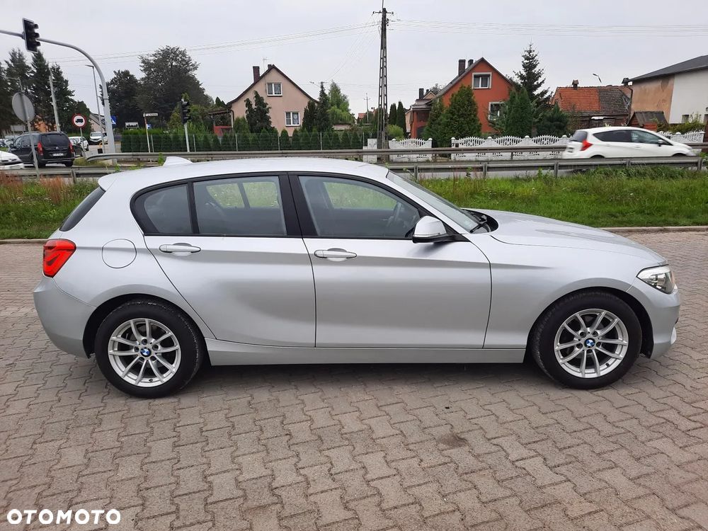 BMW Seria 1 118i - 6