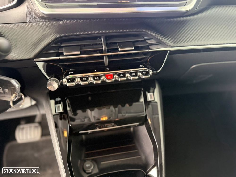 Peugeot 208 1.2 PureTech Allure EAT8 - 12