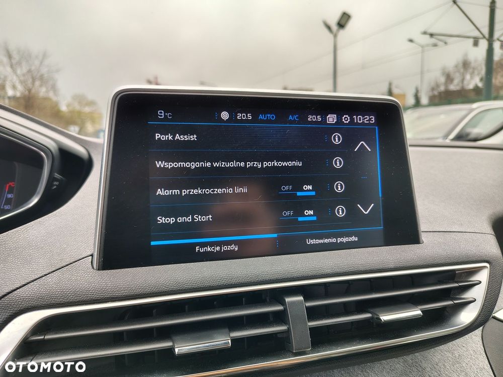 Peugeot 3008 1.2 PureTech GPF Allure S&S - 25