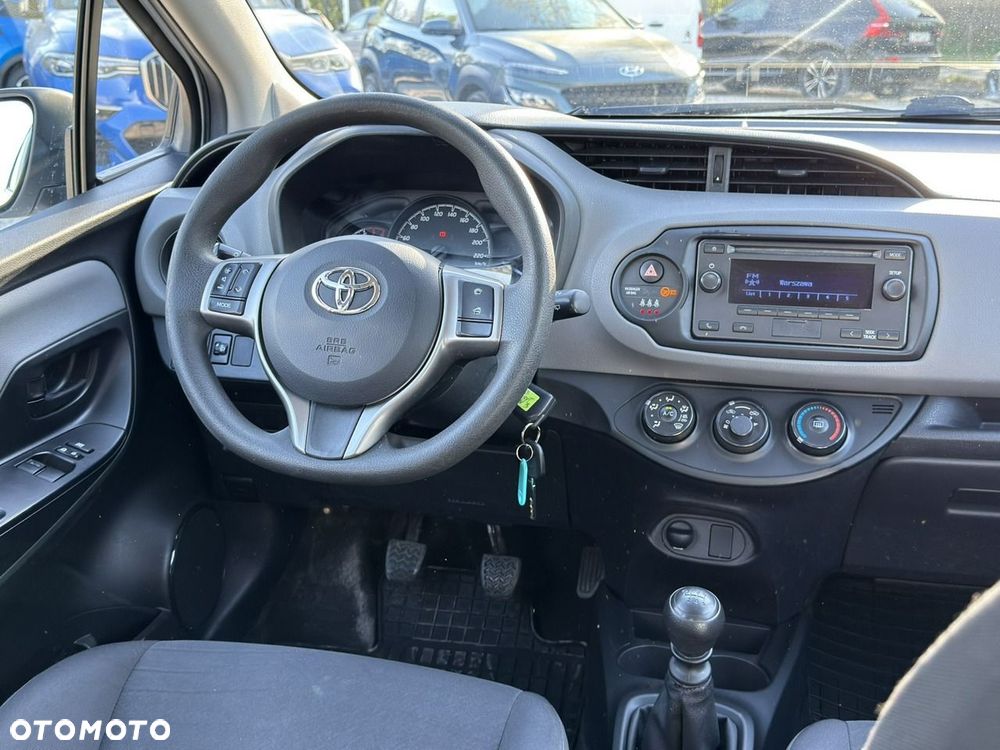 Toyota Yaris 1.5 Active - 17