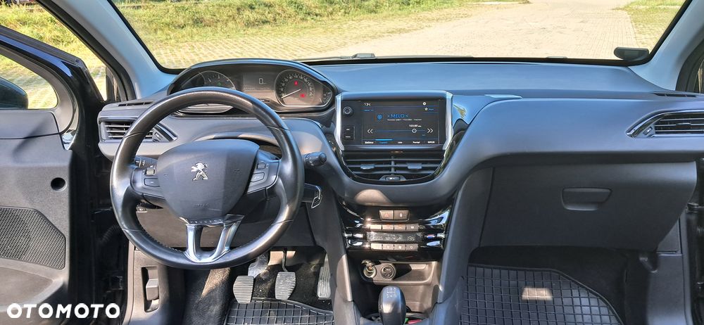 Peugeot 208 1.6 BlueHDi Active S&S - 17