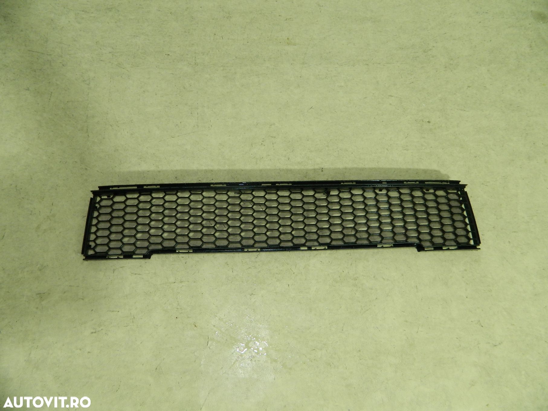 Grila intre proiectaoare Fiat 500, 2007, 2008, 2009, 2010, , 735425618 - 1