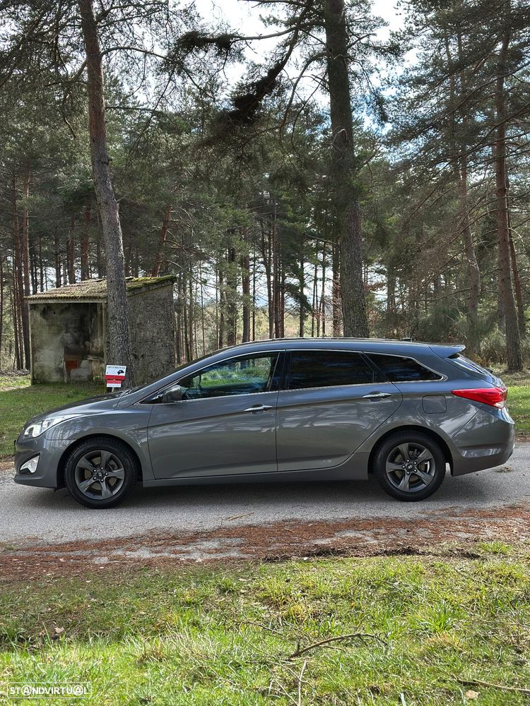 Hyundai i40 SW 1.7 CRDi Blue Comfort - 10